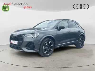 Usado Audi Q3 Ambiente 193 CV (141 kW) 2024 Gris / plata SUV