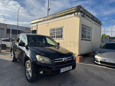 Käytetty Toyota RAV4 Advance 150 HP (110 kW) 2009 Musta Katumaasturi