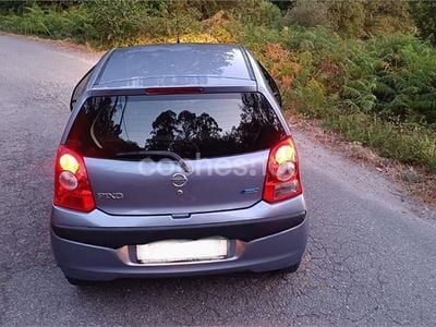 Nissan Pixo