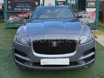Usado Jaguar F-Pace Prestige 180 CV (132 kW) 2017 Gris / plata SUV