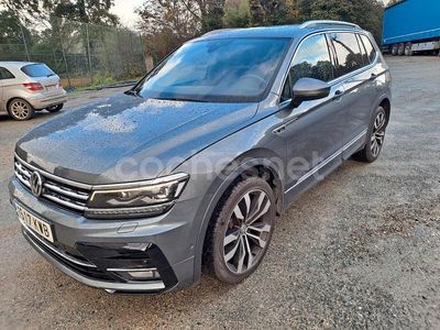 Usado VW Tiguan Allspace Sportline 190 CV (139 kW) 2019 Gris / plata SUV