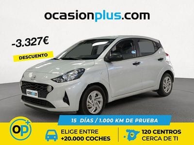 Usado Hyundai i10 67 CV (49 kW) 2022 Gris / plata Utilitario