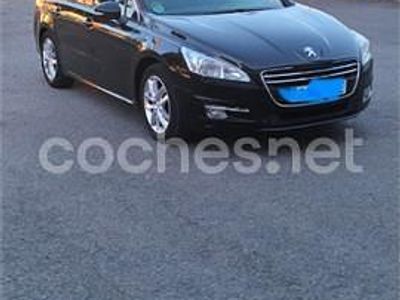 Usado Peugeot 508 SW Access 115 CV (84 kW) 2012 Negro Familiar