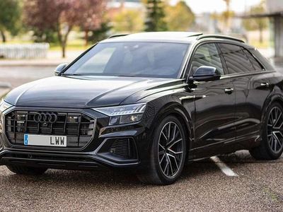 Usado Audi Q8 286 CV (210 kW) 2022 Negro SUV