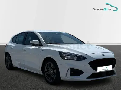 Usado Ford Focus ST-Line 120 CV (88 kW) 2019 Blanco Berlina
