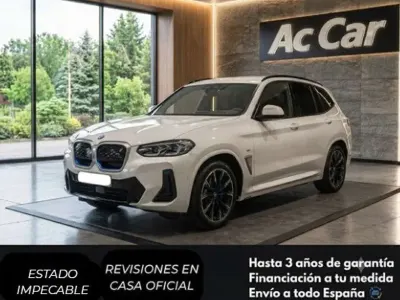 Usado BMW iX3 M Sport 210 kW (286 CV) 2023 Blanco SUV