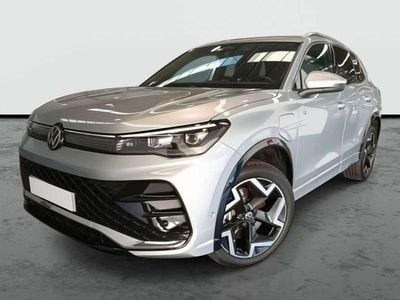 Usado VW Tiguan R-line 272 CV (200 kW) 2024 Plateado SUV