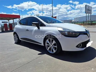Usado Renault Clio IV Business 75 CV (55 kW) 2016 Blanco Berlina