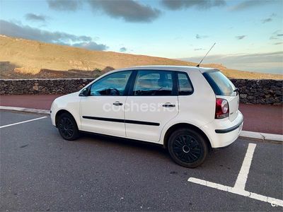 Usado VW Polo Match 75 CV (55 kW) 2006 Blanco Berlina