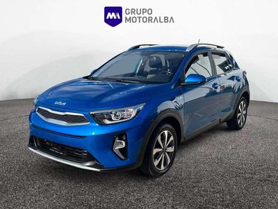 Usado Kia Stonic 84 CV (61 kW) 2022 Azul SUV