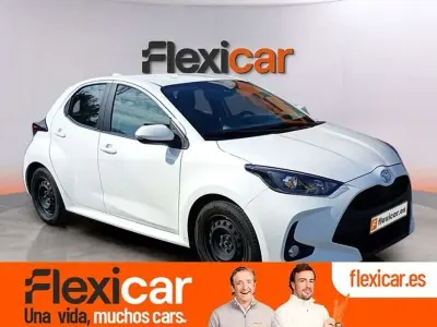 Usado Toyota Yaris Edition 125 CV (91 kW) 2023 Blanco Utilitario