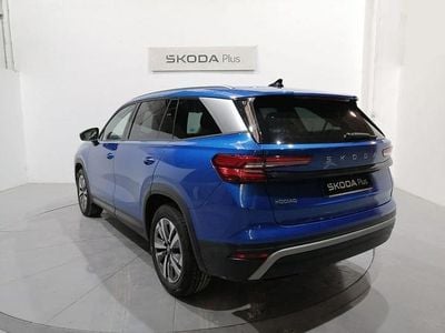Azul Usado 2025 Skoda Kodiaq Selection SUV | 34.900 € (Un poco caro)
