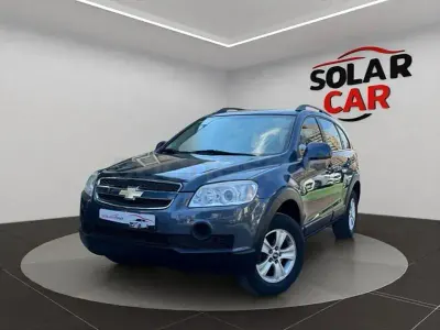 Usado Chevrolet Captiva LS 136 CV (100 kW) 2006 Gris / plata SUV