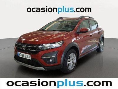Usado Dacia Sandero Comfort 91 CV (66 kW) 2021 Rojo Utilitario