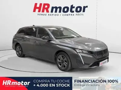 Usado Peugeot 308 Allure 130 CV (95 kW) 2023 Gris Familiar