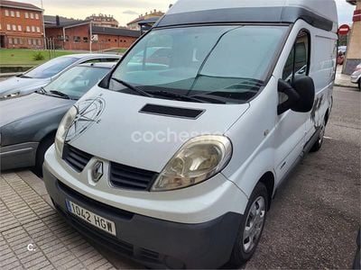 Usado Renault Trafic 120 CV (88 kW) 2019 Blanco Monovolumen