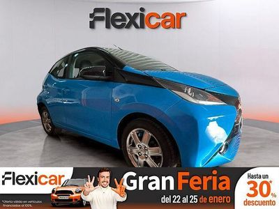 Azul Usado 2016 Toyota Aygo X-cite Utilitario | 8990 € (Precio justo)