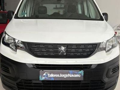 Usado Peugeot Rifter Access 102 CV (75 kW) 2021 Monovolumen