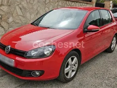 Usado VW Golf VI Advance 90 CV (66 kW) 2011 Rojo Utilitario