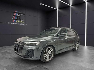 Usado Audi SQ7 Ambiente 507 CV (372 kW) 2025 Gris SUV