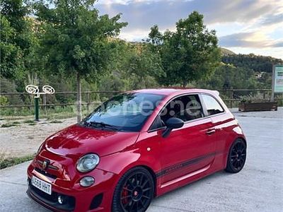 Usado Abarth 500 135 CV (99 kW) 2011 Rojo Berlina
