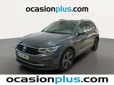 Usado VW Tiguan Life 150 CV (110 kW) 2022 Gris SUV