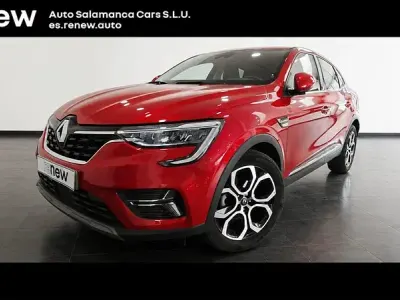 Usado Renault Arkana Techno 94 CV (69 kW) 2023 Rojo SUV