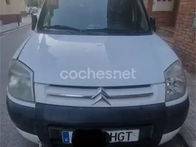 Usado Citroën Berlingo XTR 110 CV (80 kW) 2011 Blanco Monovolumen