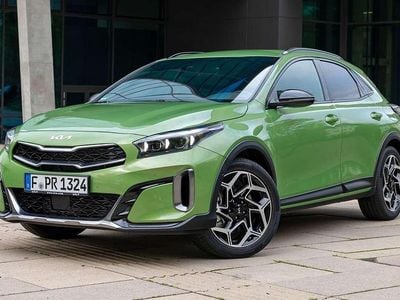 Usado Kia XCeed 120 CV (88 kW) 2024 Rojo SUV