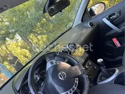 Usado Nissan Qashqai Visia 106 CV (77 kW) 2007 Azul SUV
