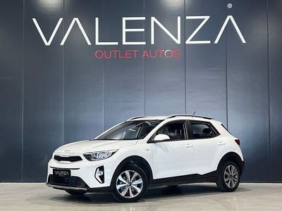 Blanco Usado 2023 Kia Stonic SUV | 16.899 € (Precio justo)