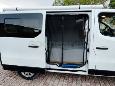 Usado Renault Trafic 120 CV (88 kW) 2019 Blanco Monovolumen