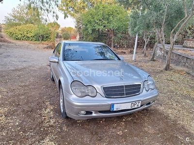 Mercedes C200