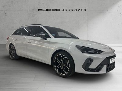 Blanco Usado 2025 Cupra Leon Familiar | 31.600 € (Caro)