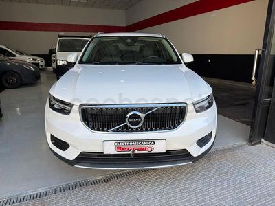 Usado Volvo XC40 Momentum 150 CV (110 kW) 2019 Blanco SUV