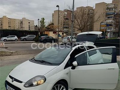 Usado Fiat Punto Evo Sport 95 CV (69 kW) 2012 Blanco Utilitario