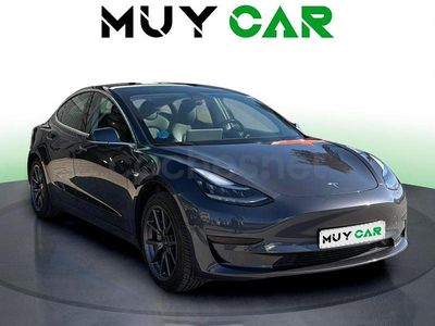 Usado Tesla Model 3 Standard Range 239 kW (325 CV) 2019 Plateado Berlina