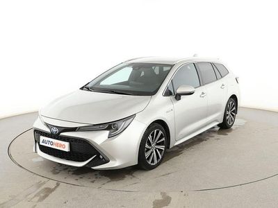 Usado Toyota Corolla Style 122 CV (89 kW) 2021 Plata Familiar