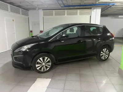 Käytetty Peugeot 3008 Access 120 HP (88 kW) 2014 Musta Farmari