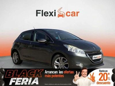 Gris Usado 2015 Peugeot 208 Allure Utilitario | 7990 € (Precio justo)