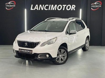 Usado Peugeot 2008 Allure 110 CV (80 kW) 2018 Blanco SUV