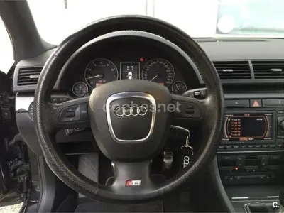 Usado Audi S4 344 CV (253 kW) 2006 Negro Berlina
