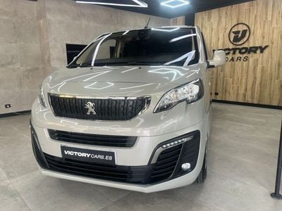 Peugeot Traveller