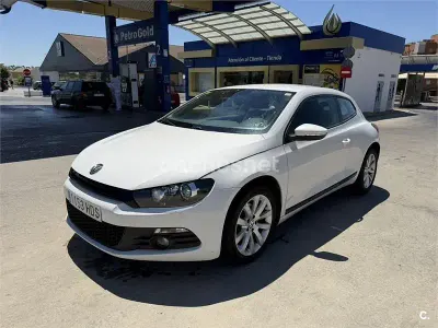 Usado VW Scirocco 140 CV (102 kW) 2011 Blanco Coupe