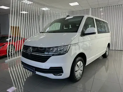 Usado VW Caravelle 110 CV (80 kW) 2024 Blanco Van