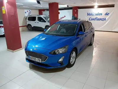 Usado Ford Focus Active 120 CV (88 kW) 2021 Azul