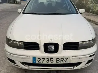 Usado Seat Toledo Stella 110 CV (80 kW) 2002 Blanco Berlina