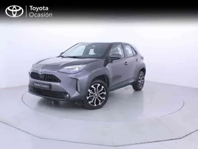 Usado Toyota Yaris Cross Active 116 CV (85 kW) 2024 Gris SUV