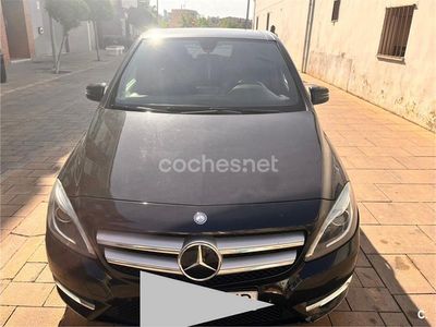 Mercedes B180
