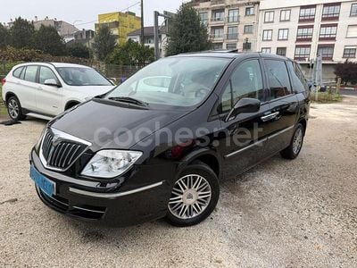 Negro Usado 2009 Lancia Phedra Monovolumen | 4800 €